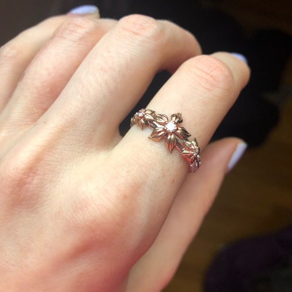 Gorgeous Flower Diamond 10K Rose/White Gold Ring 9 - Picture 2 of 5